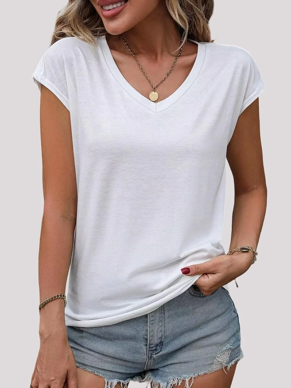 3 Pack Women's Summer Tops Casual Spring V Neck T Shirts Cap Sleeve Trendy Beach Vacation Clothes Fashion Basic Tees