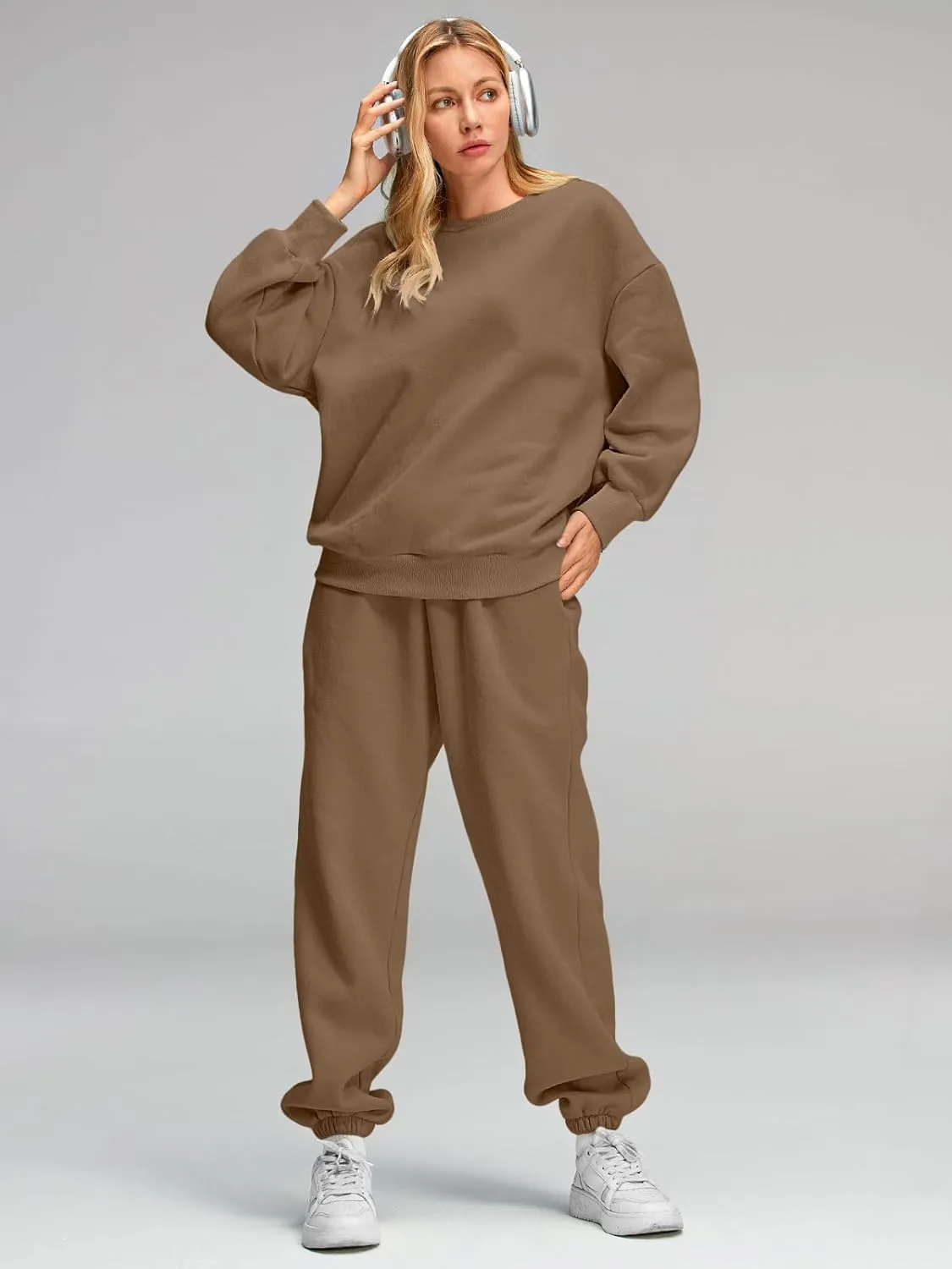 AUTOMET Womens 2 Piece Outfits Sweatsuit Oversized Sweatshirt Lounge Sets Baggy Sweatpants Fall Fashion with Pockets