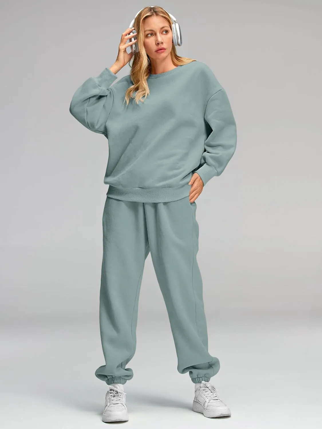 AUTOMET Womens 2 Piece Outfits Sweatsuit Oversized Sweatshirt Lounge Sets Baggy Sweatpants Fall Fashion with Pockets