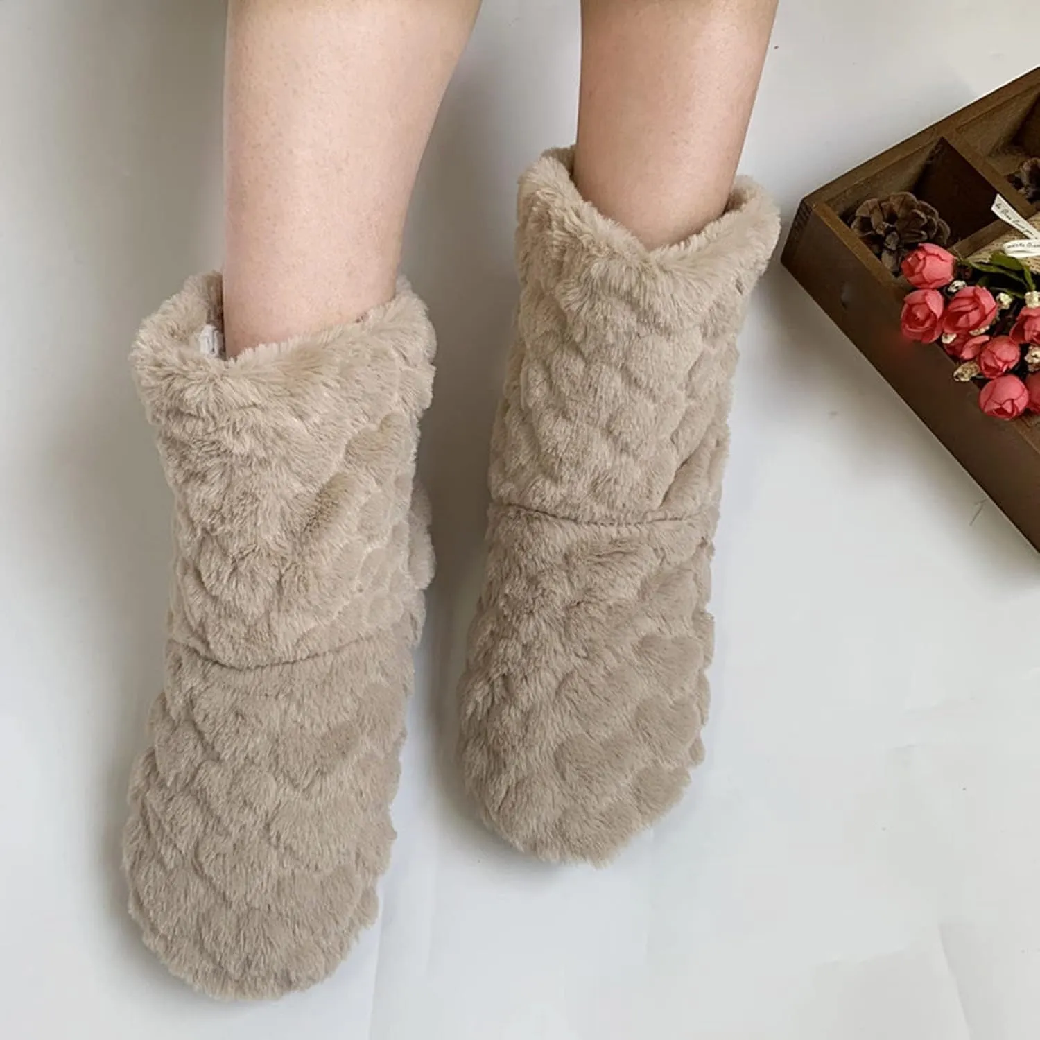 Bedroom Slippers for Women with Knee Pain Men's Winter Indoor Slippers House Slippers with Arch Support Fluffy Slippers Animal Christmas Blanket Gifts for Him 2023