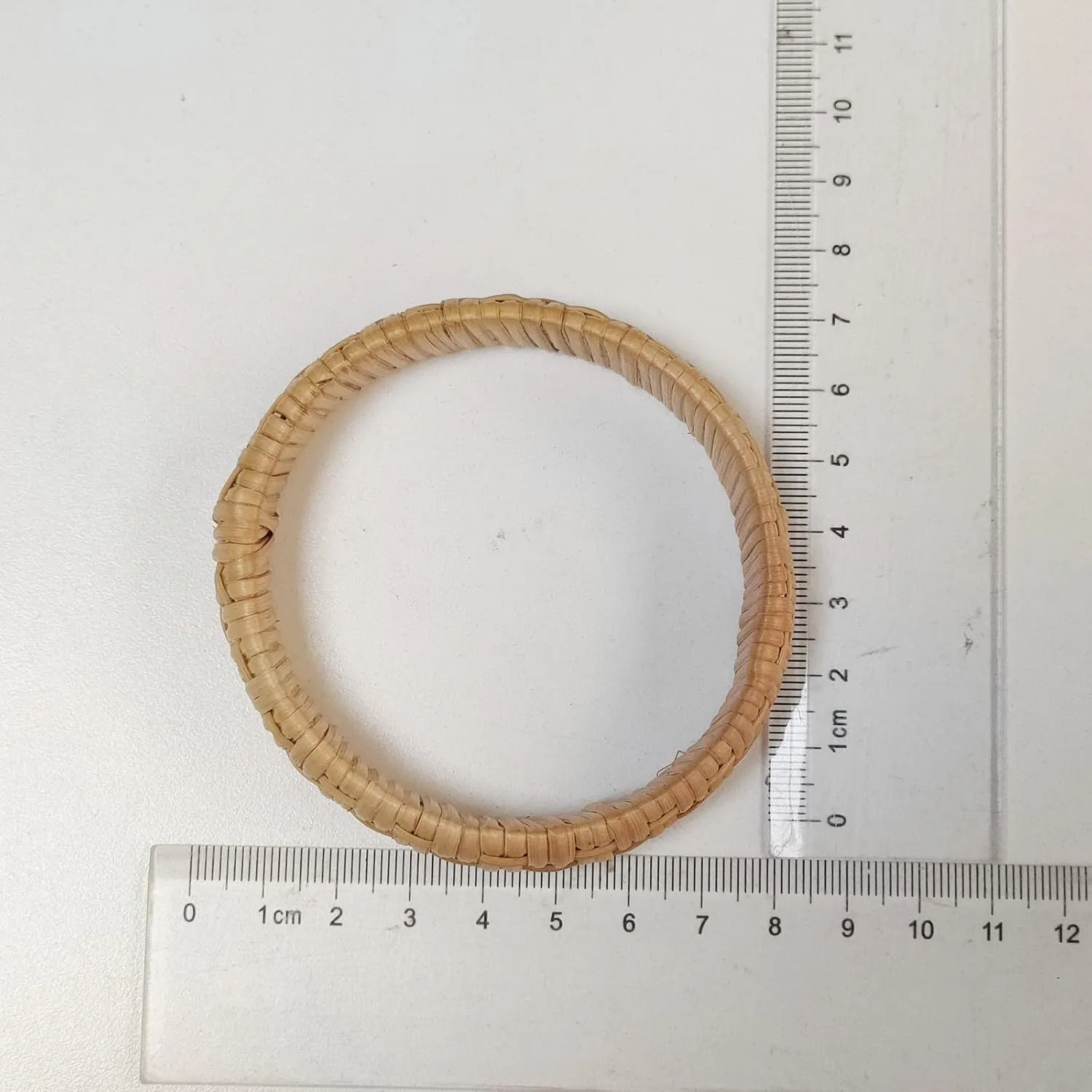 Dainty Rattan Geometric Bracelets Handmade Woven Lightweight Straw Wicker Braid Ethnic Round Statement Chunky Bangle for Women Jewelry