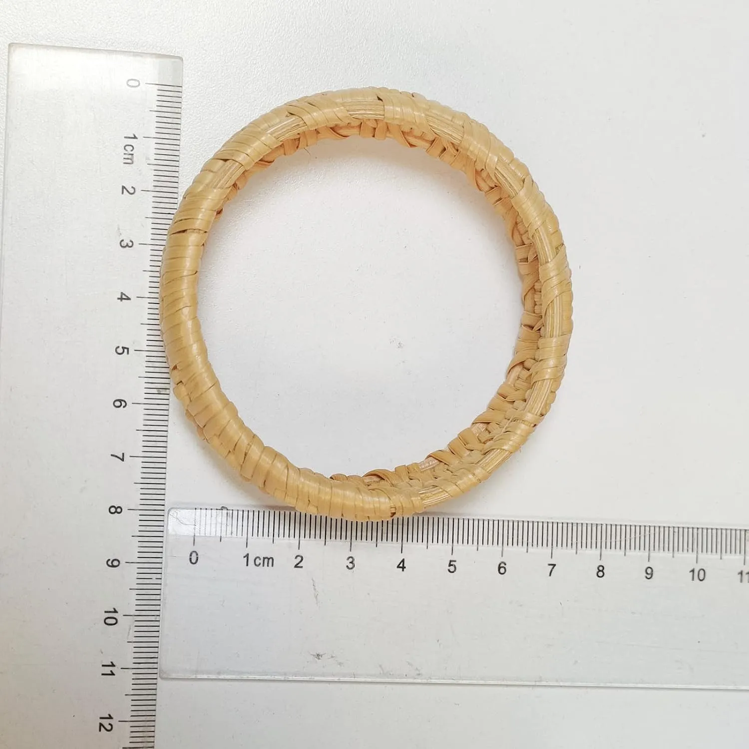 Dainty Rattan Geometric Bracelets Handmade Woven Lightweight Straw Wicker Braid Ethnic Round Statement Chunky Bangle for Women Jewelry