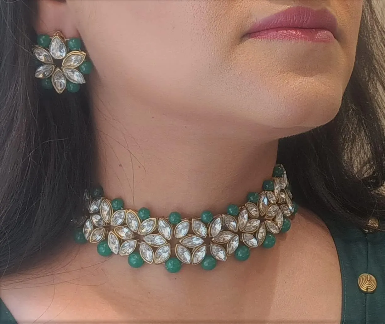 Efulgenz Faux Pearl Choker Indian Jewelry Sets for Women Crystal Kundan Pearl Necklace Set Beaded Faux Pearl Necklace Earrings Bollywood Fashion Jewelry Wedding Bridal Jewelry Set
