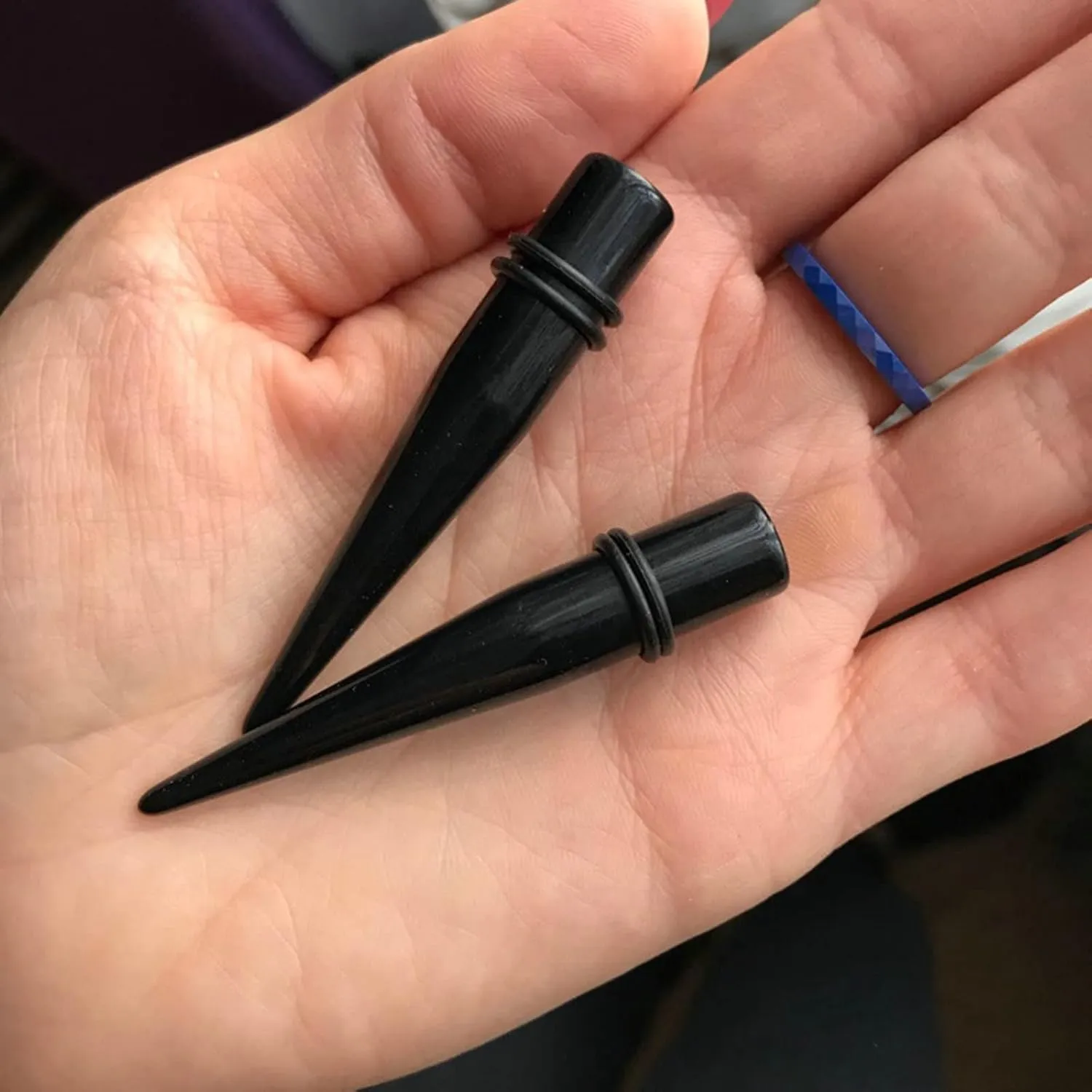 Gualiy 2PCS Acrylic Gauges For Ears, Mens Ear Gauge Jewelry Black Cone Ear Tunnel Jewelry