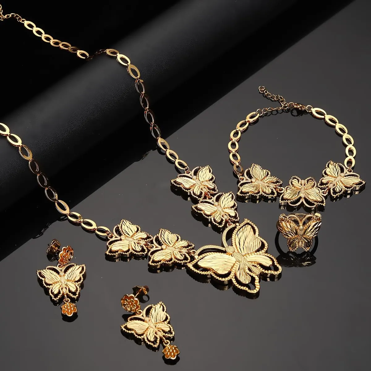 Huangshanshan Dubai Women's Jewelry Set Necklace Bracelet Ring Set Gold Luxury African Heart Butterfly Jewelry