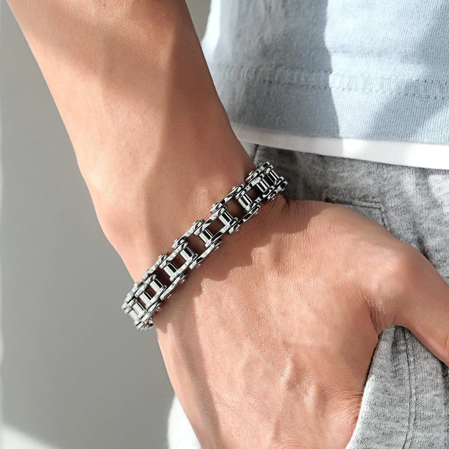 Large Mens Bicycle Motobike Link Chain Bracelets Heavy Masculine Wristband for Fathers Day Stainless Steel