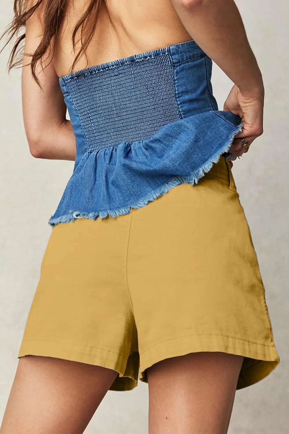 Lesore Womens Relaxed Fit Elastic Waist Casual Summer High Rise Shorts Pockets Chino Shorts Pants Trousers