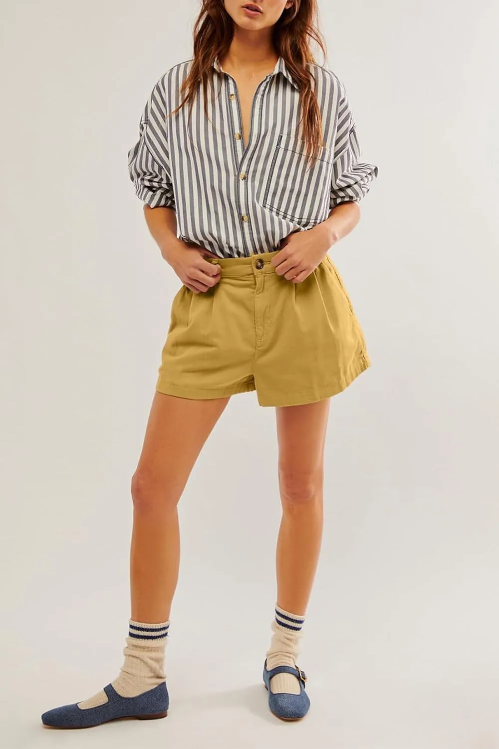 Lesore Womens Relaxed Fit Elastic Waist Casual Summer High Rise Shorts Pockets Chino Shorts Pants Trousers