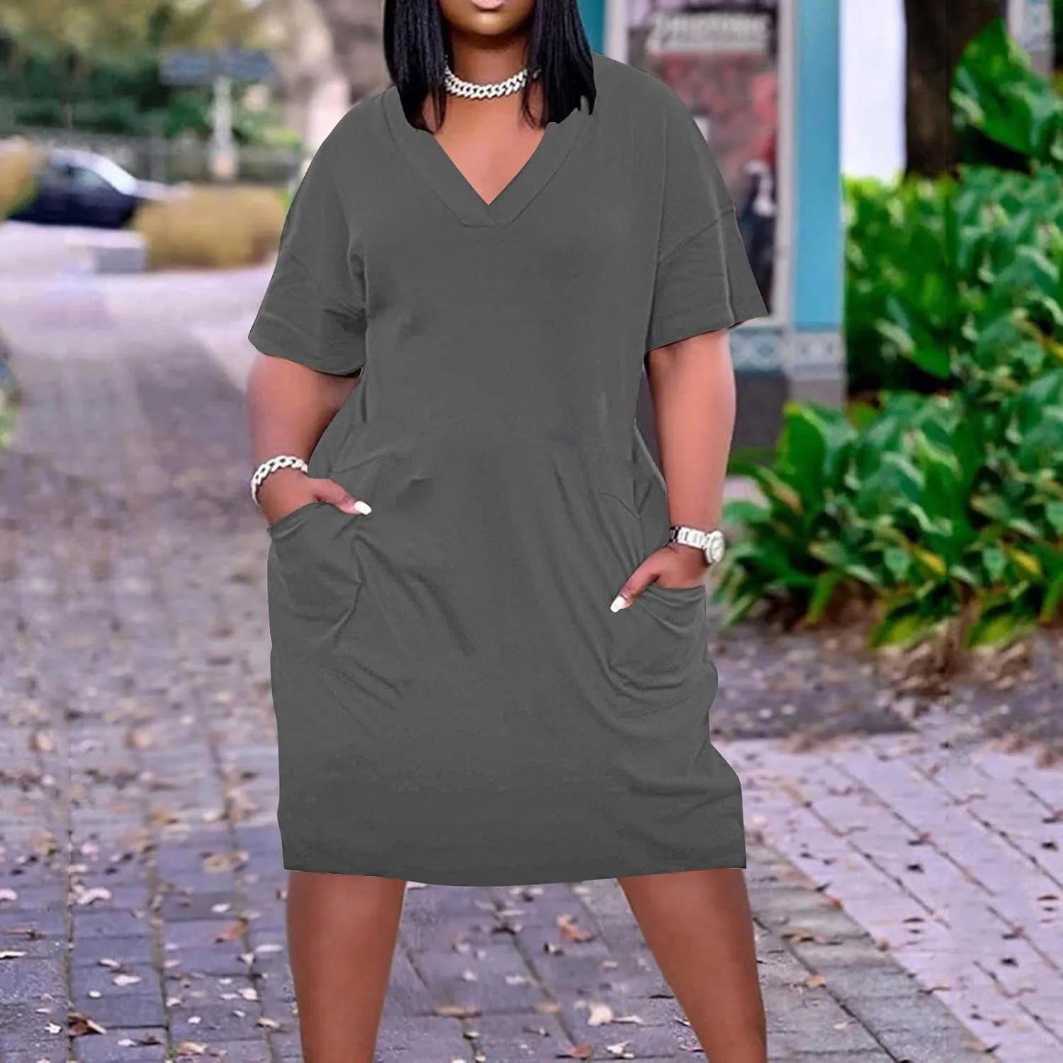 Plus Size V Neck Midi Dresses for Women Baggy V Neck T-Shirt Dress Solid Loose Fitting Sundress with Pokets