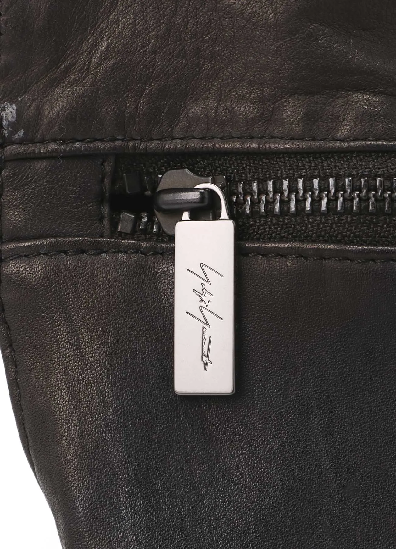 PRODUCT DYEING HORSE FLAP SHOULDER BAG
