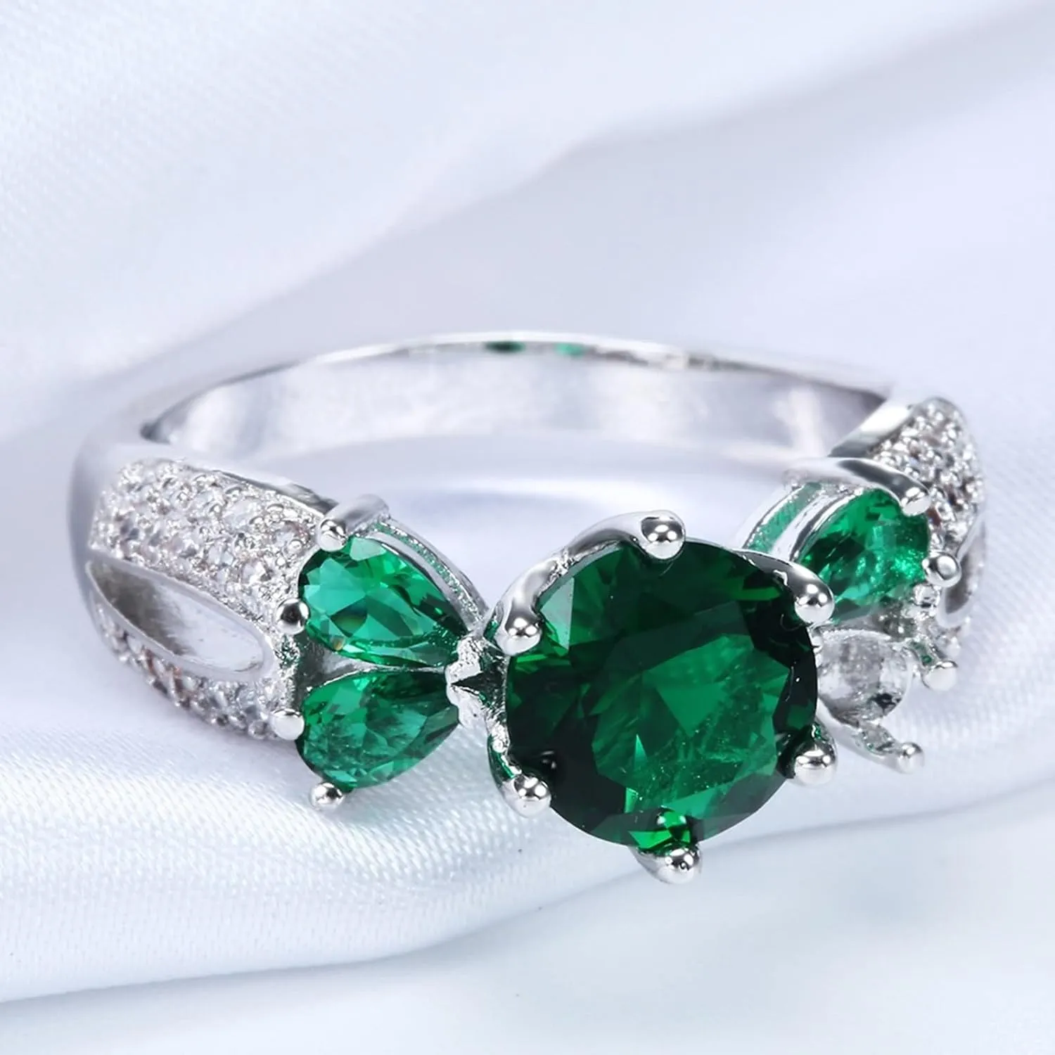 Vintage Engagement Ring, Ring Jewelry Women with Green and White Zirconia Memorial Jewelry for Women