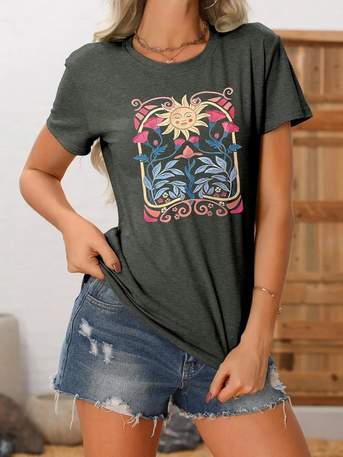 Women's Boho Wildflower Floral Shirts Vintage Graphic Loose Tees Short Sleeve Casual T Shirt Tops